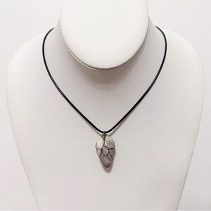 Grey Stone w/ White Agate Necklace